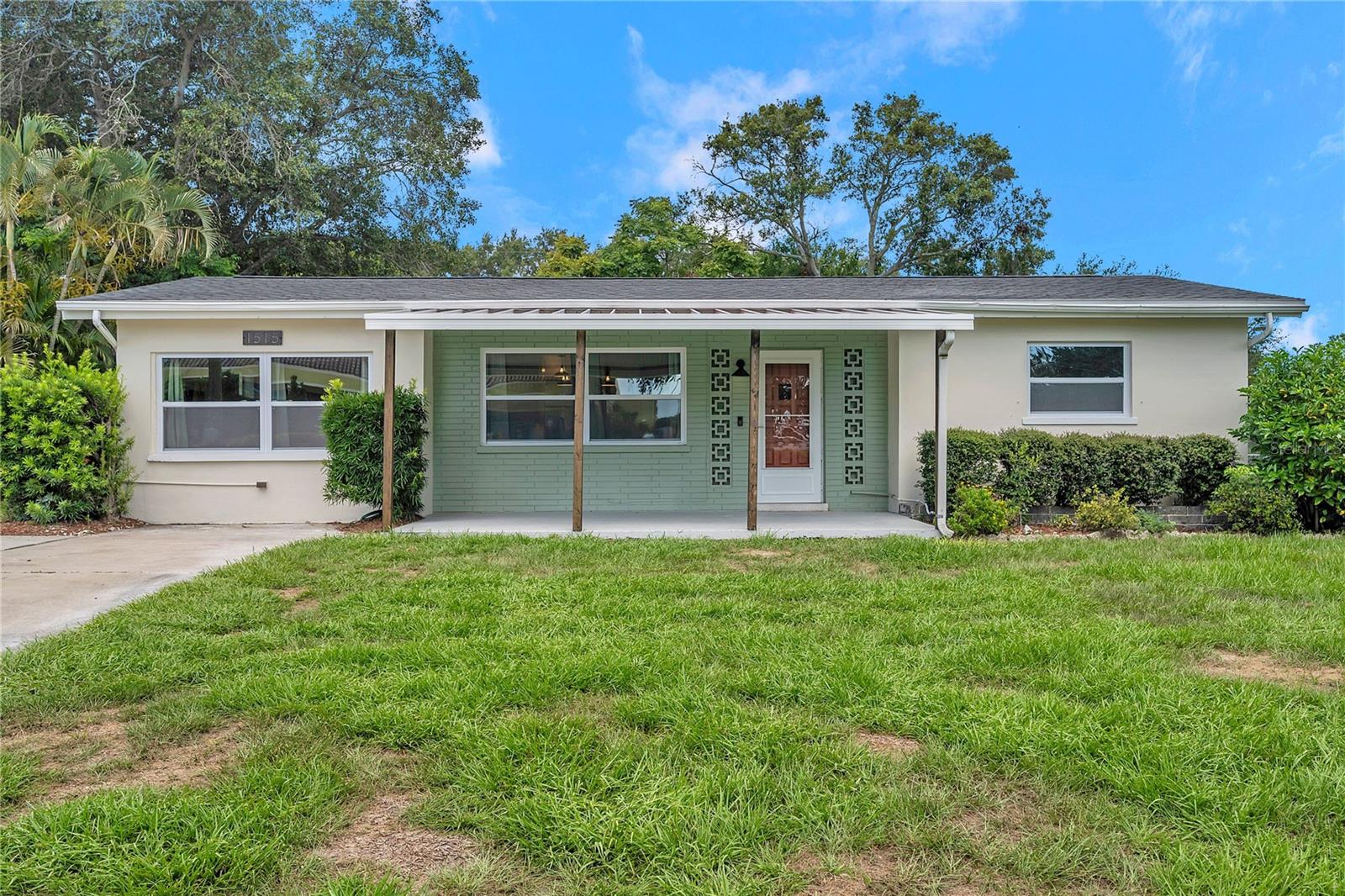 1515 Belleair Rd photo 1