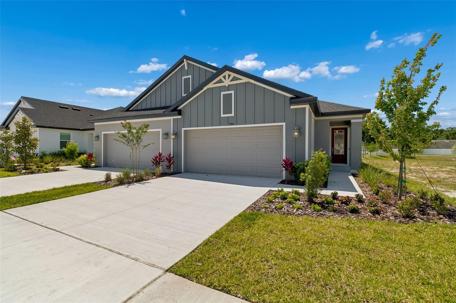 3744 Nandina Cir photo 1