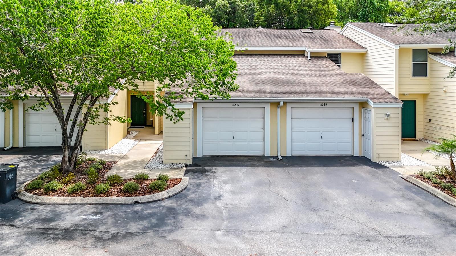 11237 Cedar Hollow Ln photo 1