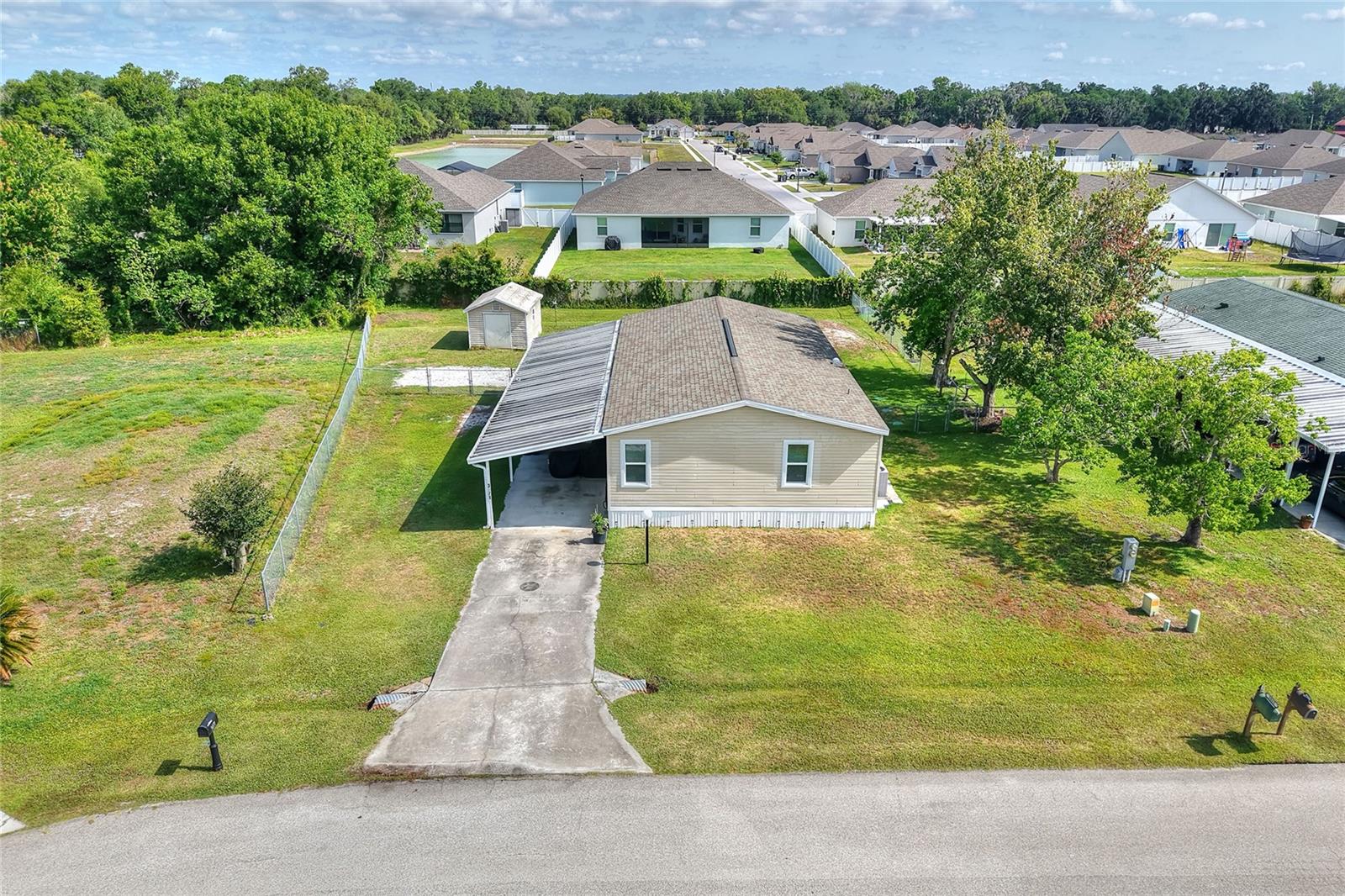 3071 Keuka Loop photo 1