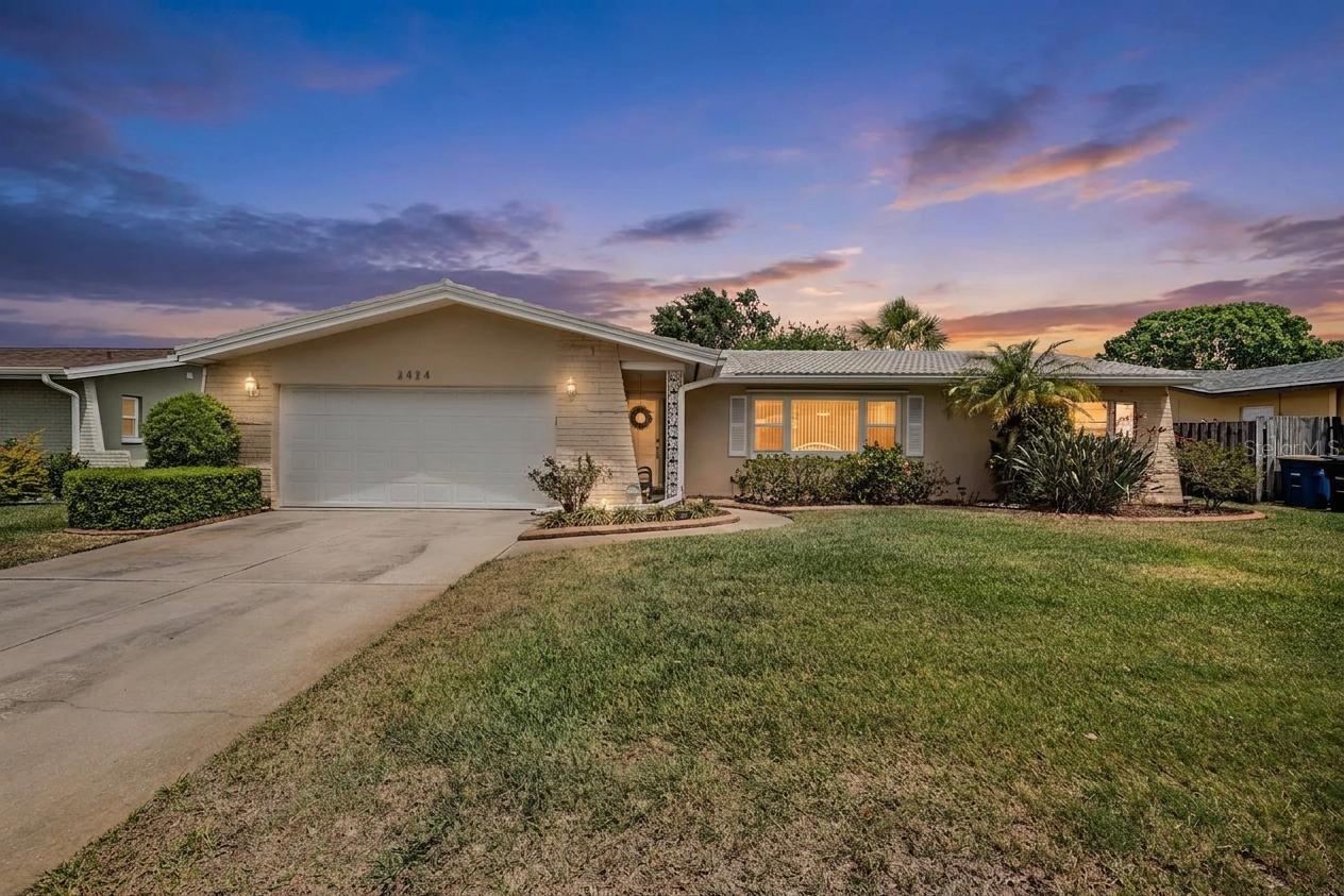2424 Fairbanks Dr photo 1