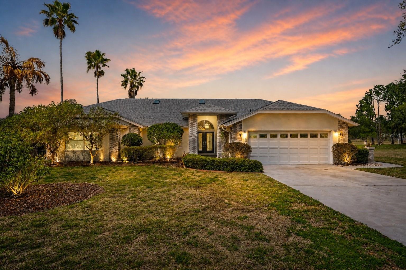 11009 Woodland Waters Blvd photo 1