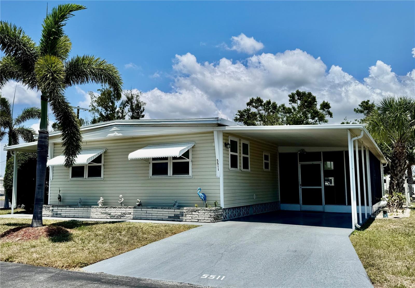 5511 Denmark Dr photo 1