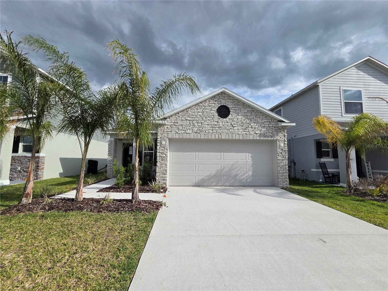 5599 Maddie Dr photo 1