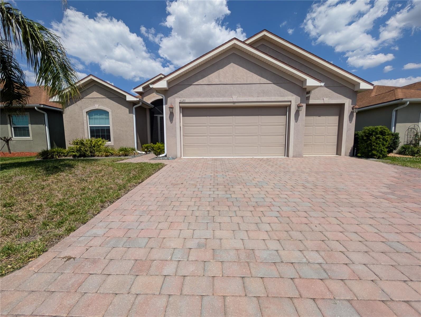 5225 Pebble Beach Blvd photo 1
