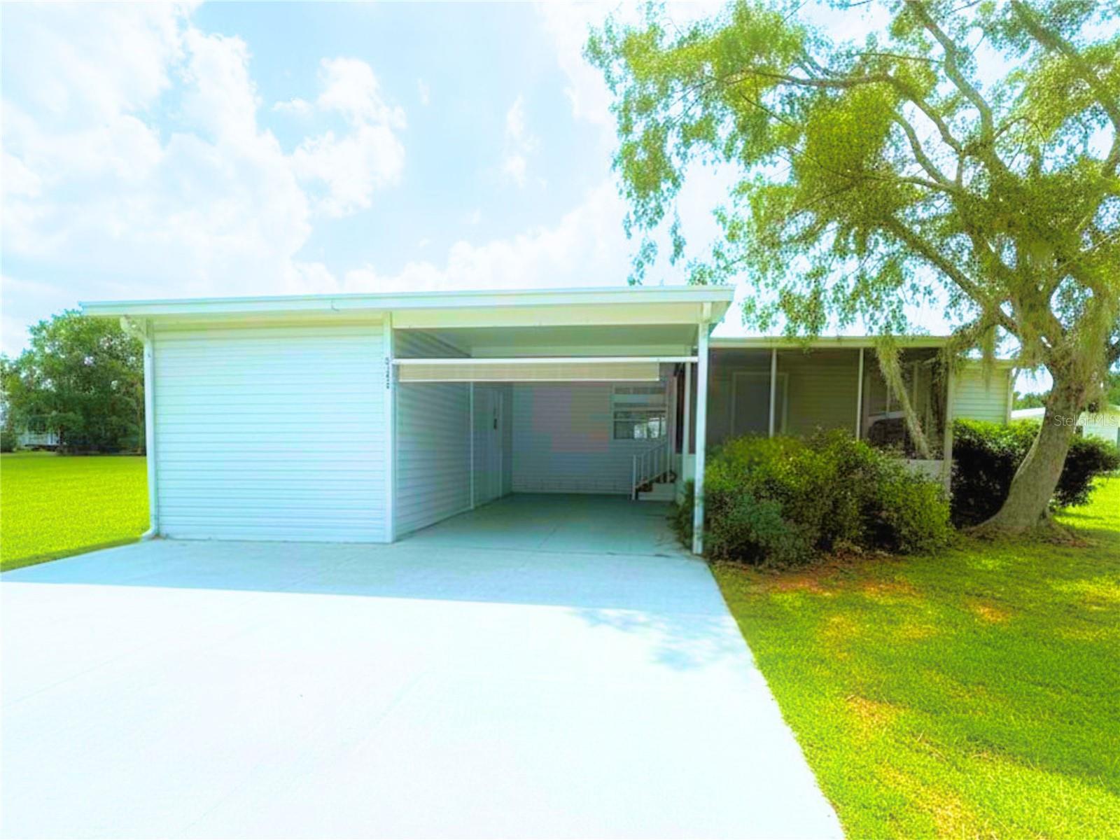 5152 Forest Glenn Dr photo 1