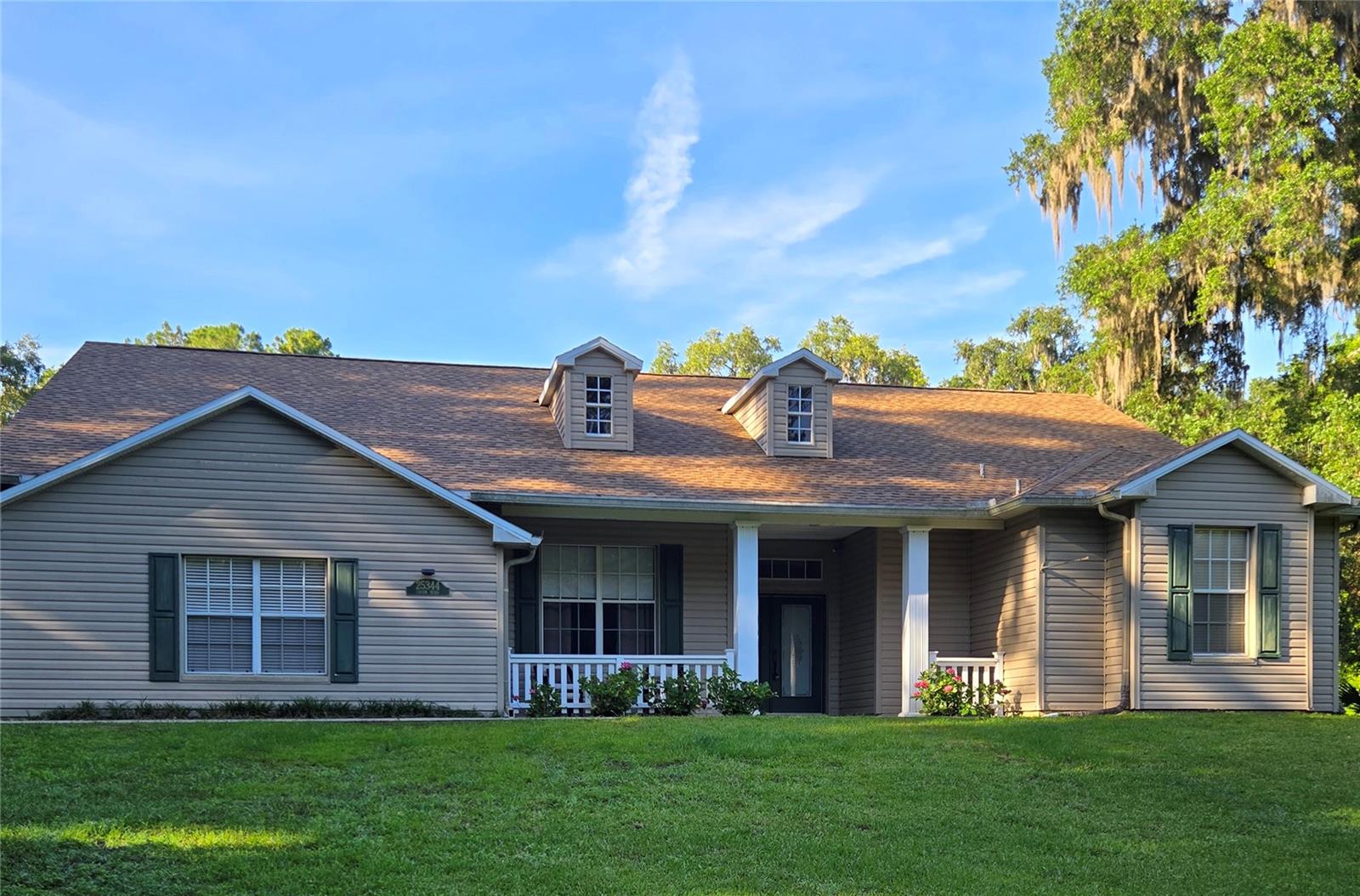 25344 Croom Rd photo 1