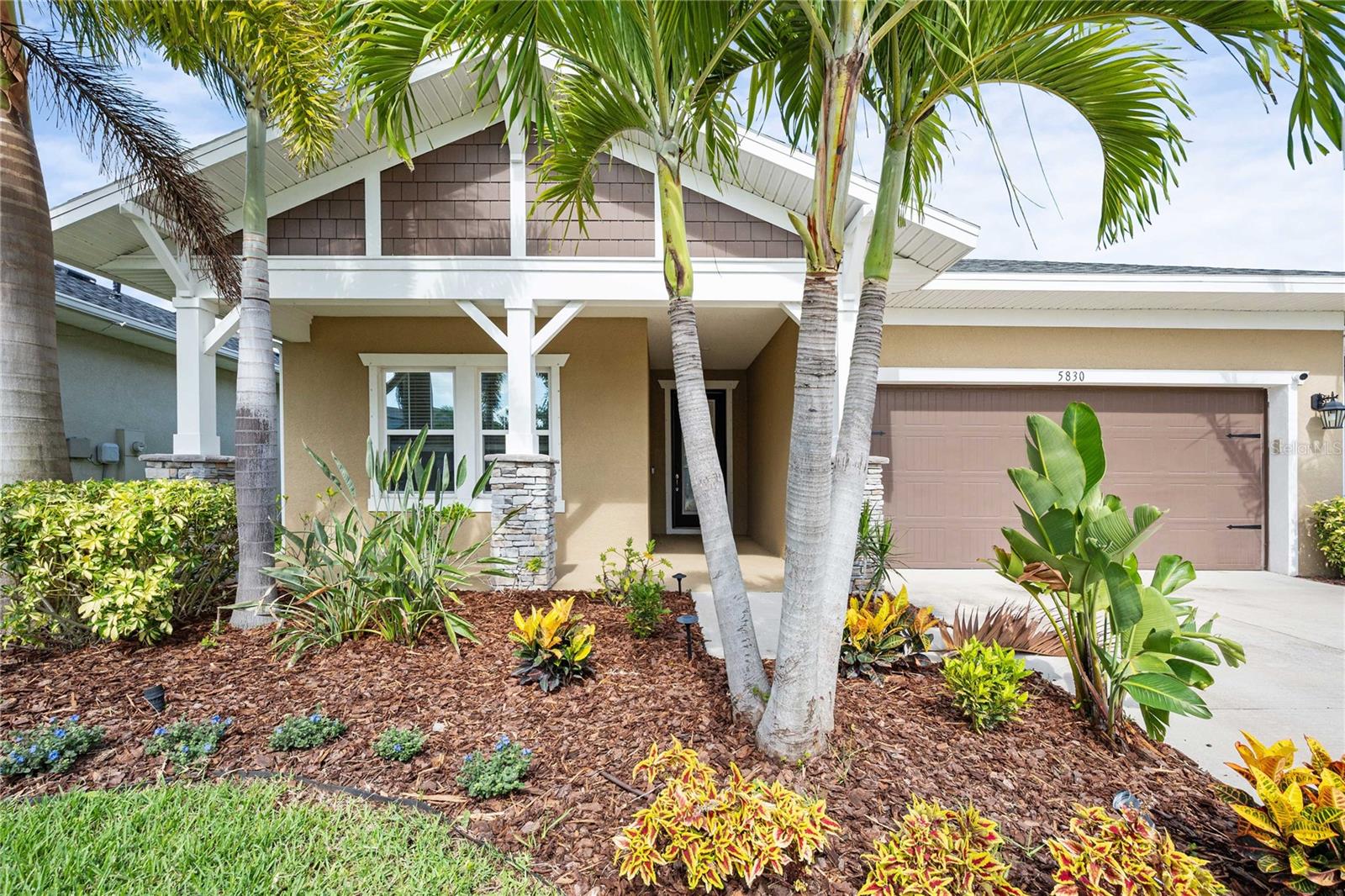 5830 Silver Sun Dr photo 1