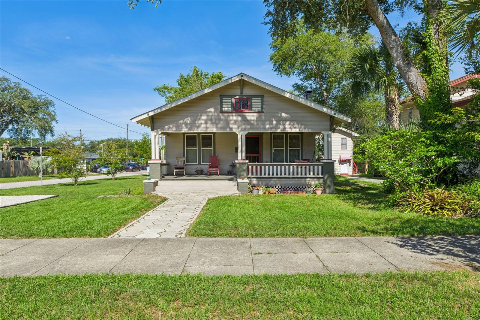 6002 N Suwanee Ave photo 1