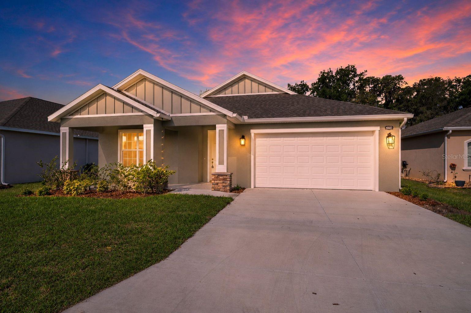4537 Fairway Oaks Dr photo 1