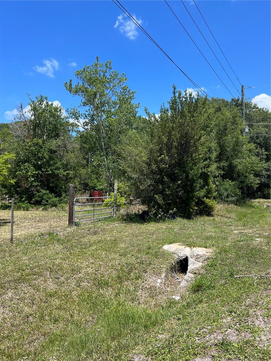 2519 State Road 33 photo 1