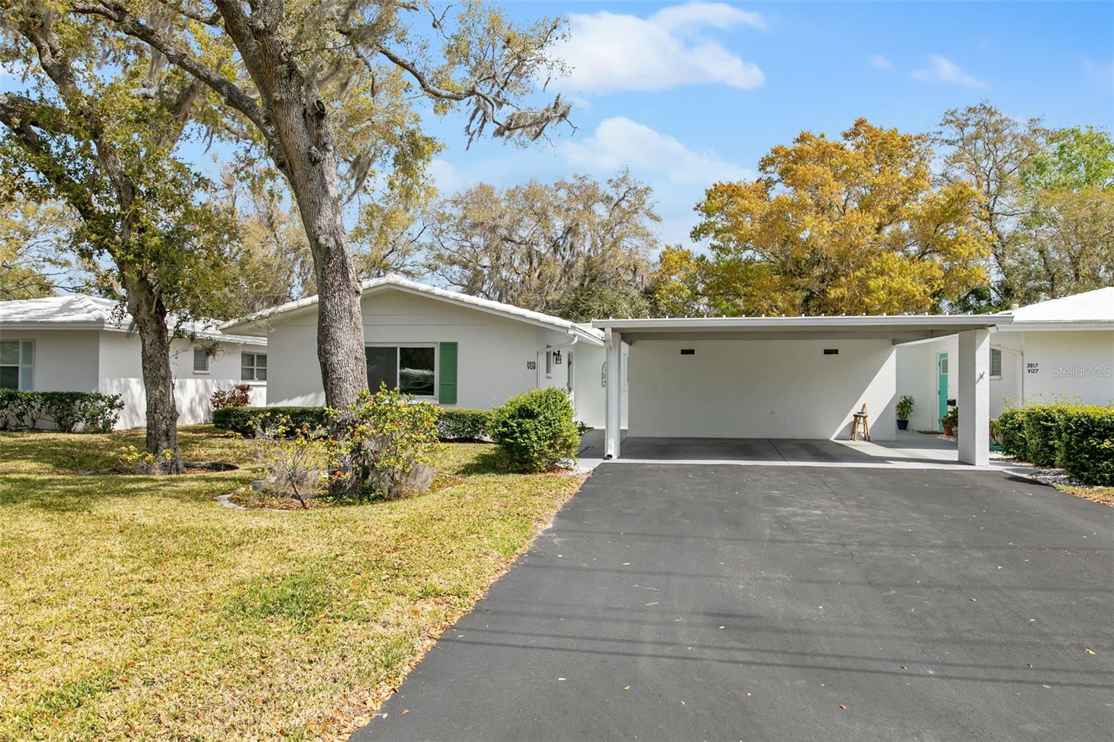 3915 Schwalbe Dr #128 photo 1