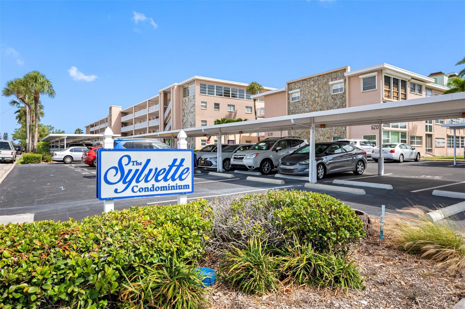 6363 Gulf Winds Dr #437