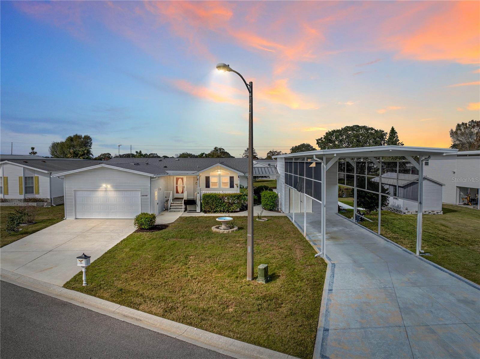 5148 Island View Cir N photo 1