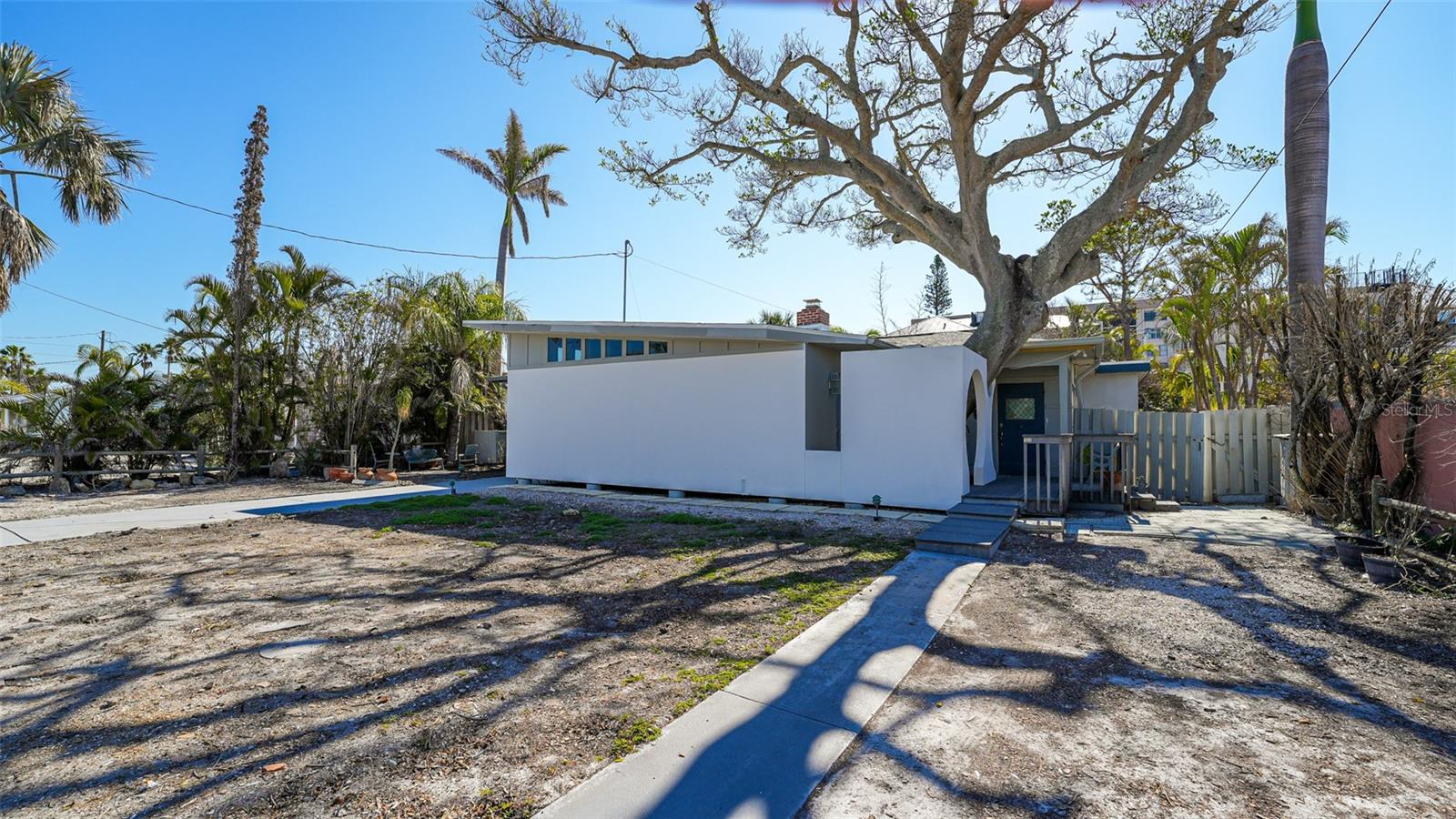 132 Harrison Dr