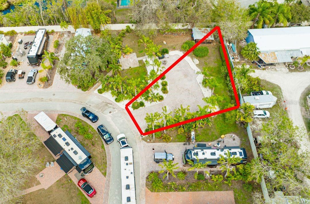 6861 Amanda Vista Cir photo 1