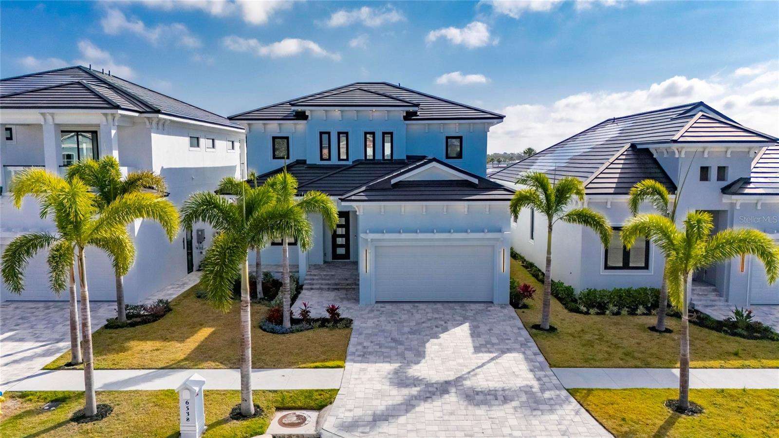 6538 Simone Shores Cir photo 1