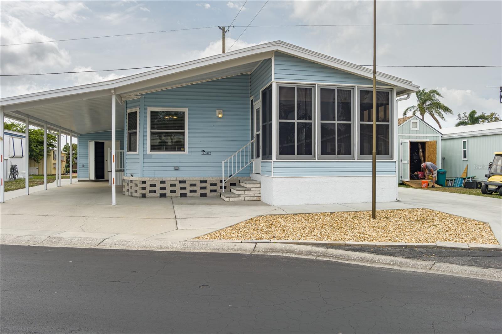 3317 Denise Dr photo 1