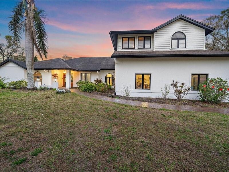 4588 Baycedar Ln