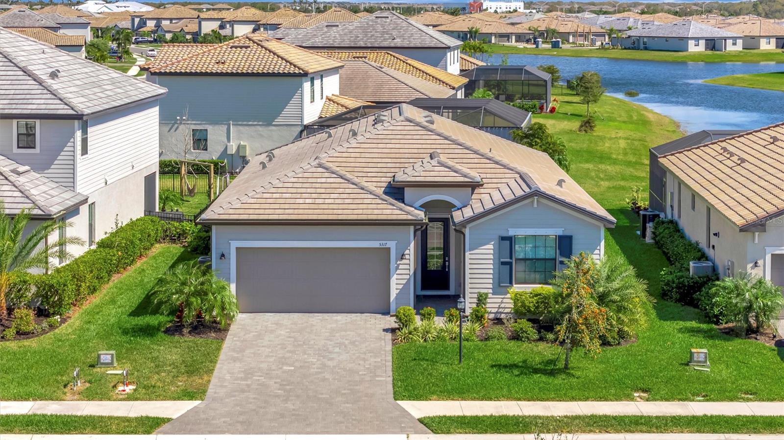 5317 Coral Reef Way
