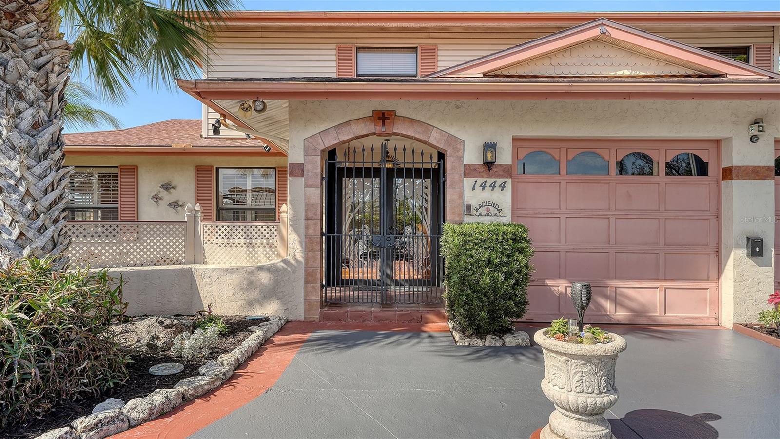 1444 Ridgewood Ln
