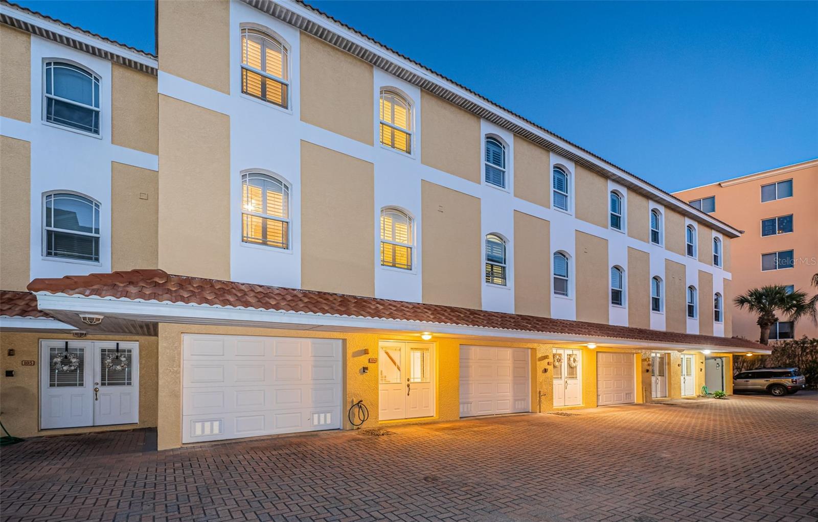 11595 Gulf Blvd #6