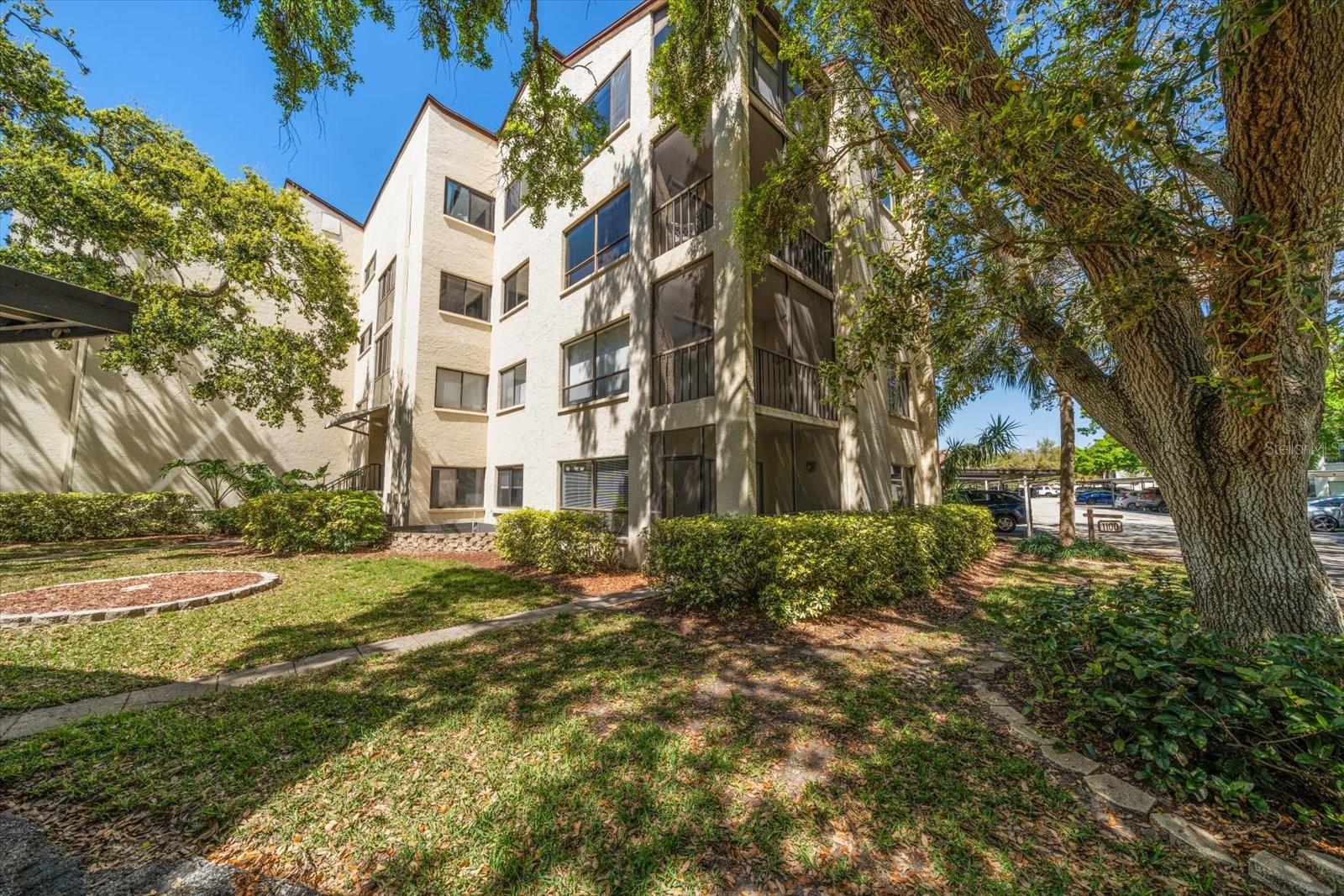 700 Starkey Rd #1111