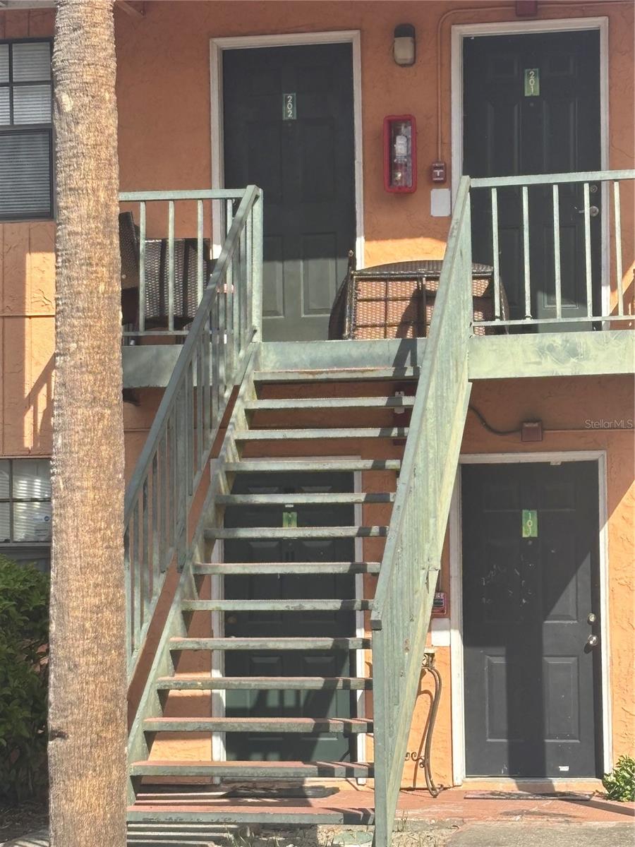 12403 Hibiscus Oak Pl #202