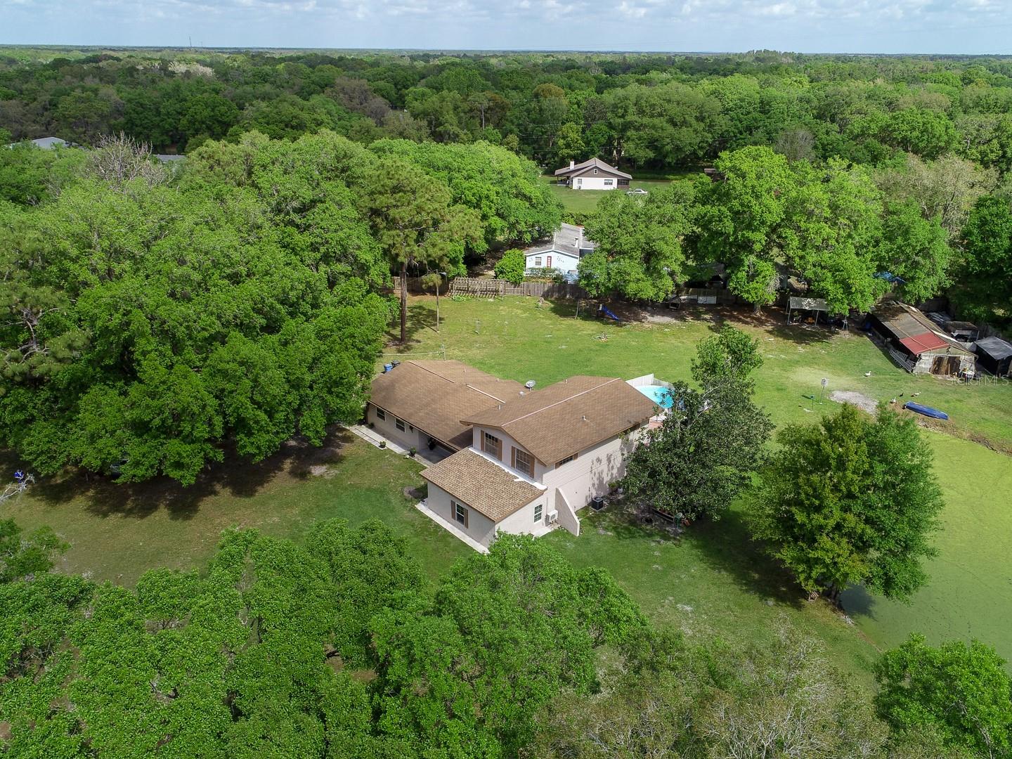 4902 Five Acre Rd