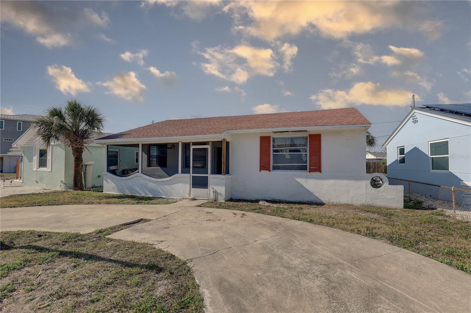 440 S Bayshore Dr photo 1