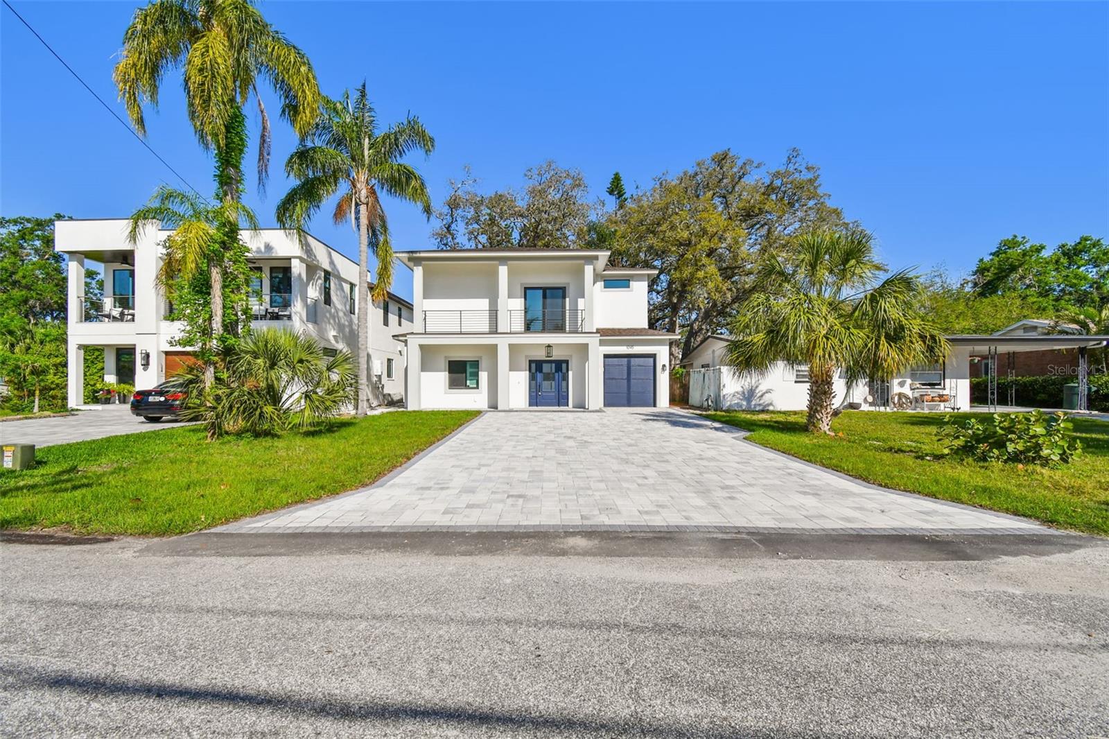 1045 Jesse Ave