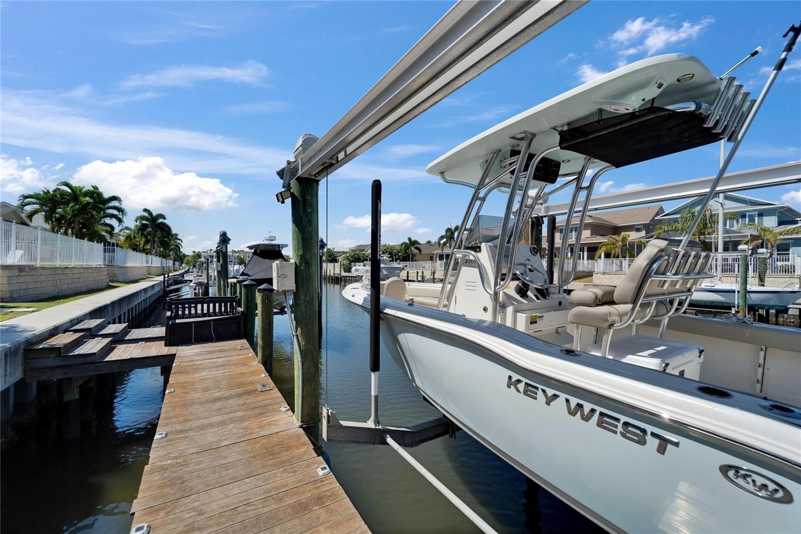 426 Islebay Dr