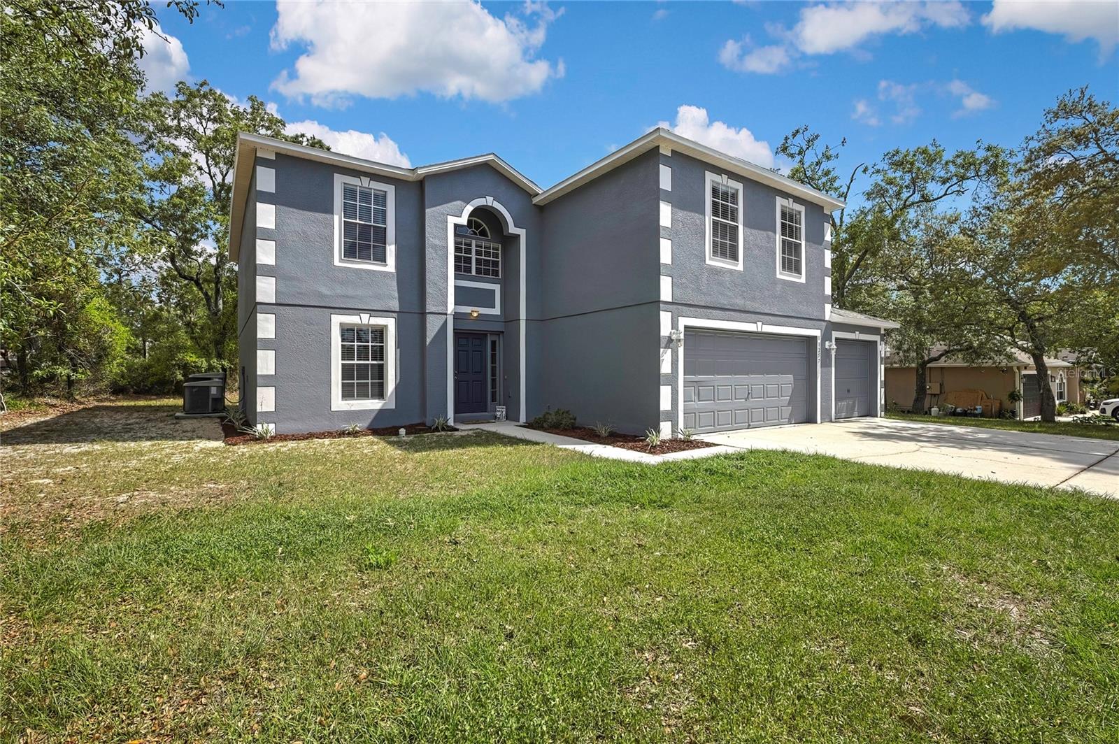 11257 Persimmon Ave
