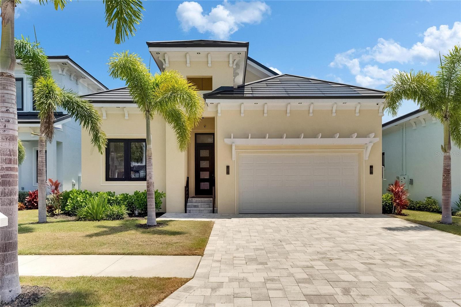 6532 Simone Shores Cir photo 1