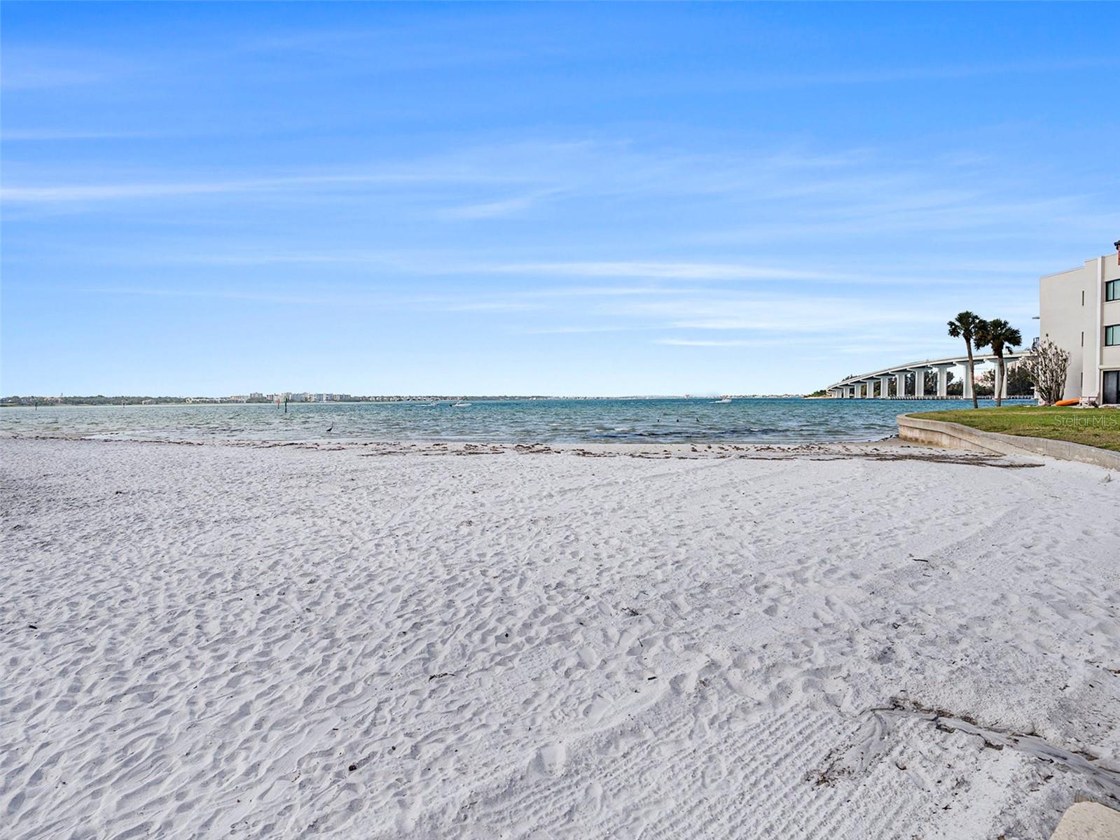 830 S Gulfview Blvd #102