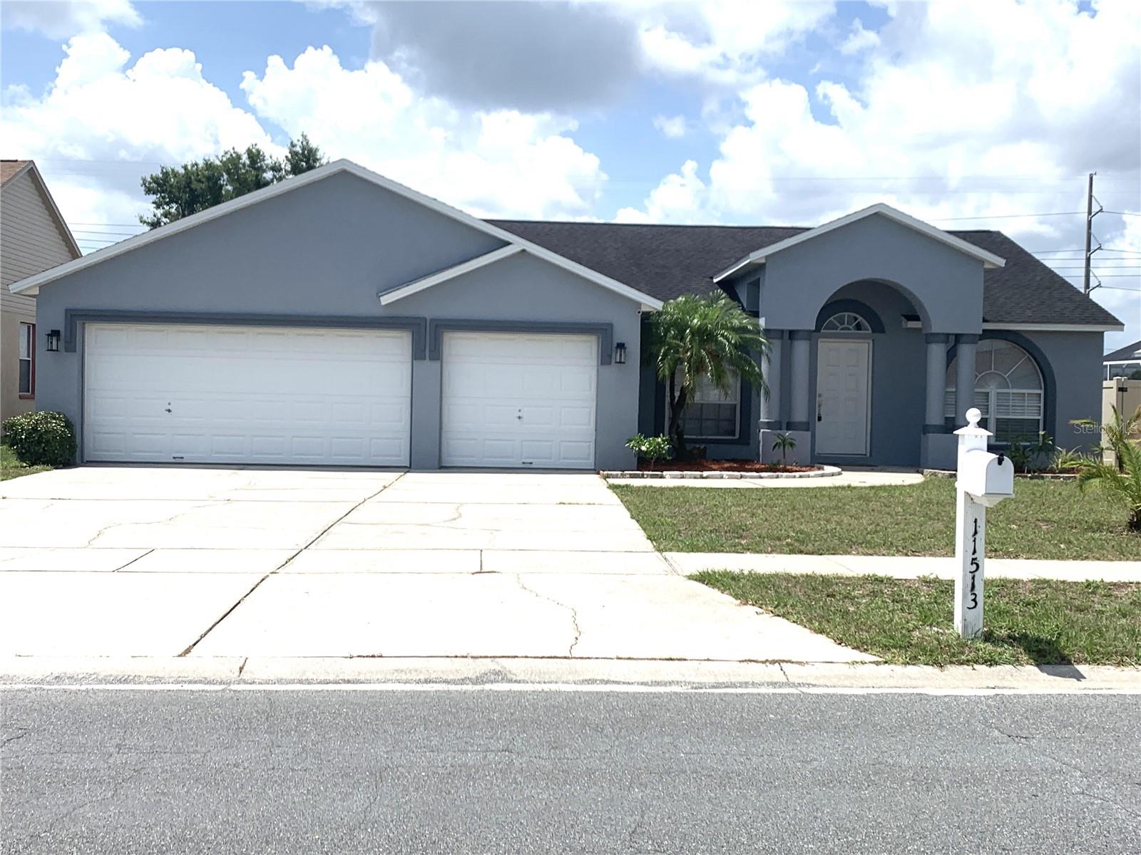 11513 Andy Dr photo 1