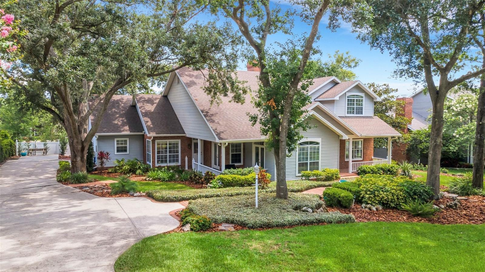 1018 E Highland Dr