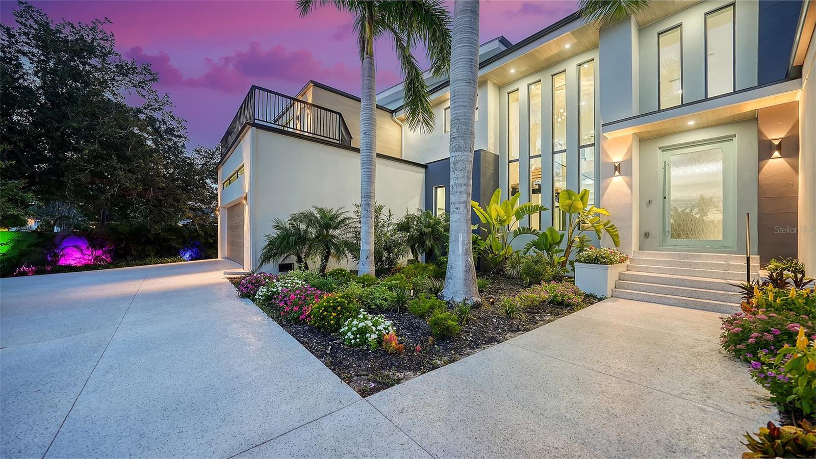 1607 Flower Dr