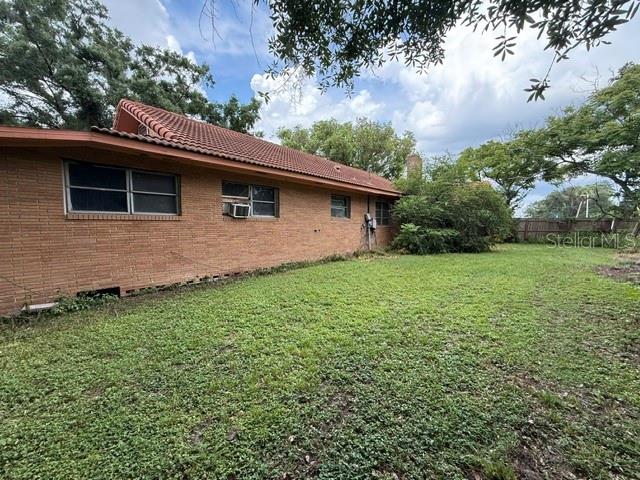3011 S Wiggins Rd