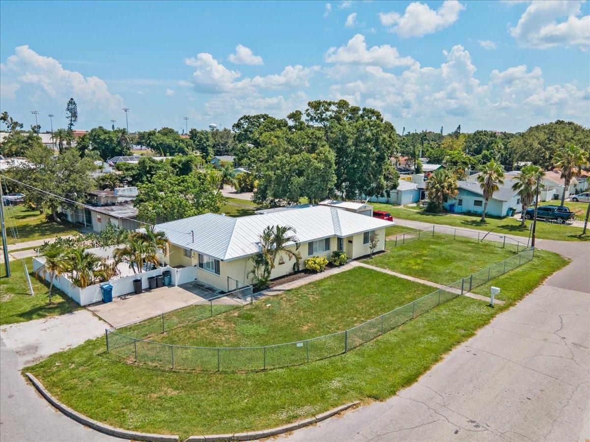 3402 15th Ave W