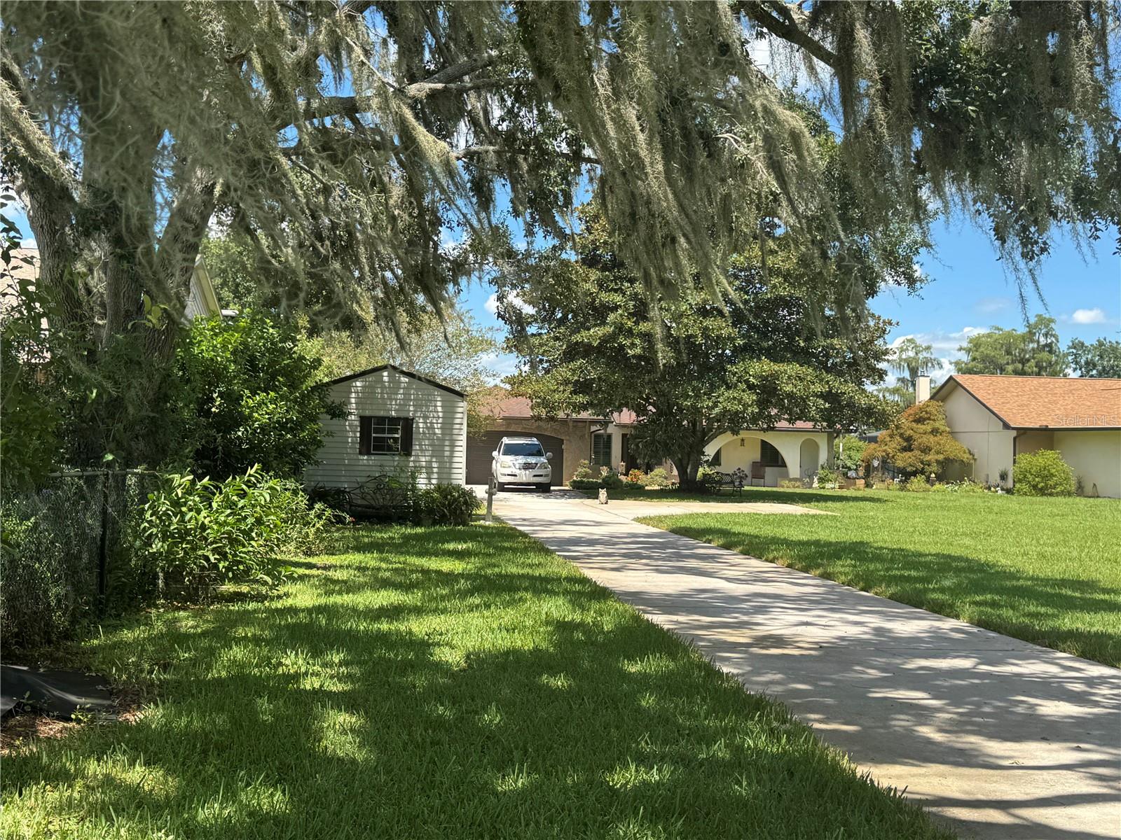 3545 Lake Padgett Dr