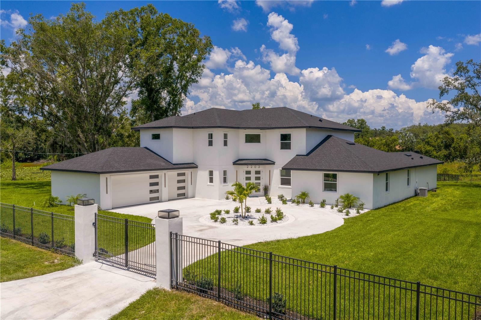 2202 Newberger Rd