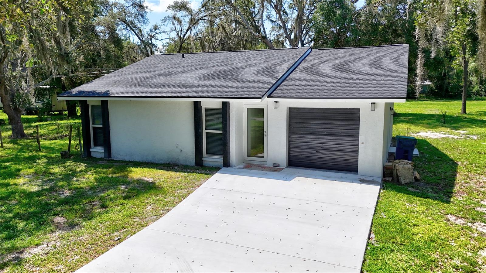 32524 Greenwood Loop photo 1