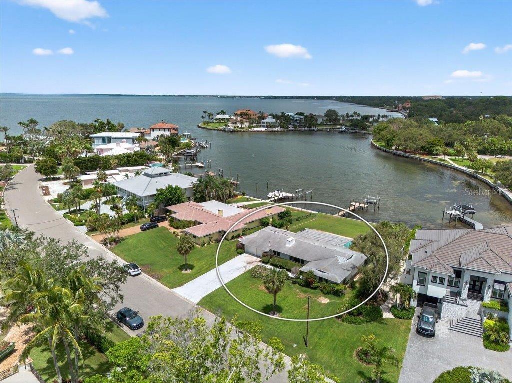 377 S Shore Dr photo 1