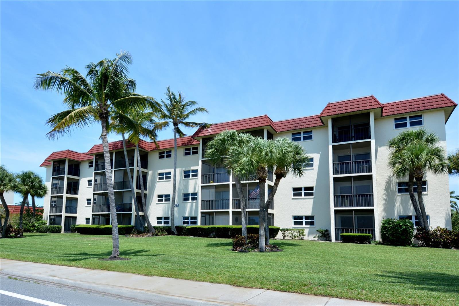 925 Beach Rd #310 photo 1