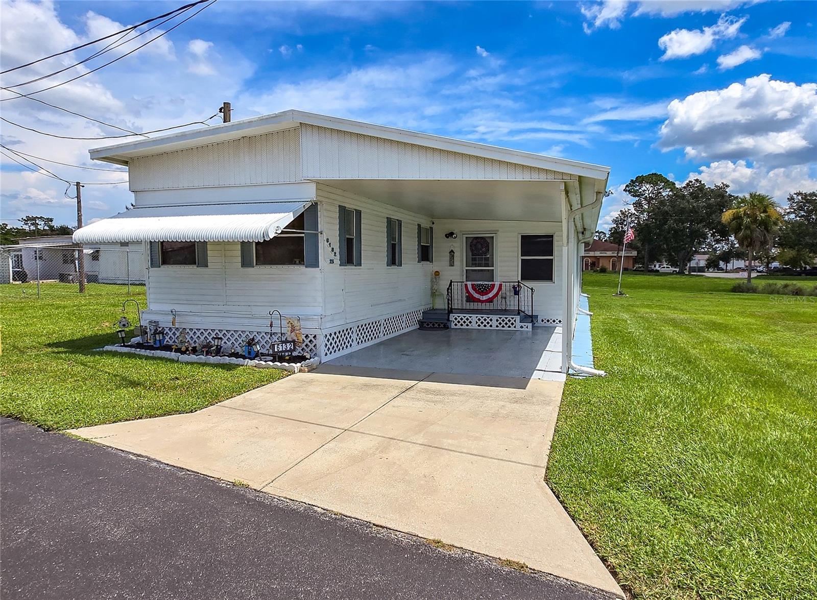 6132 Harriet St photo 1