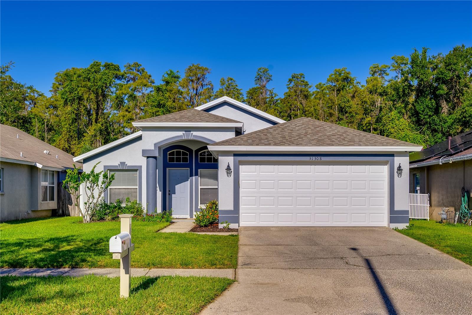 31308 Wrencrest Dr photo 1