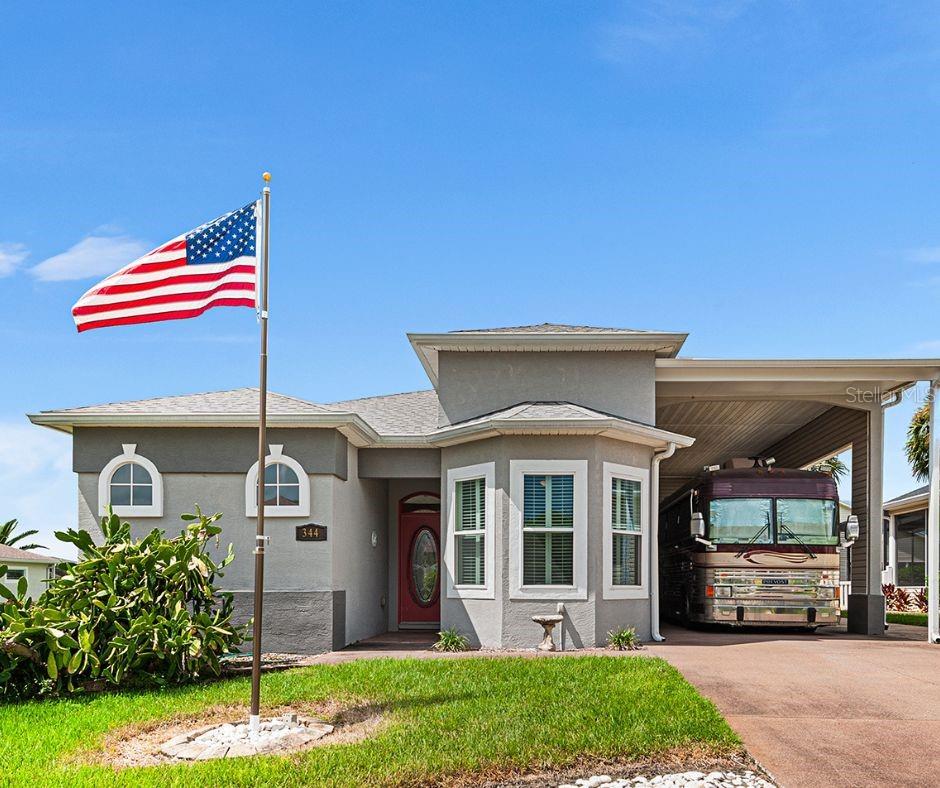 344 Motorcoach Dr S photo 1