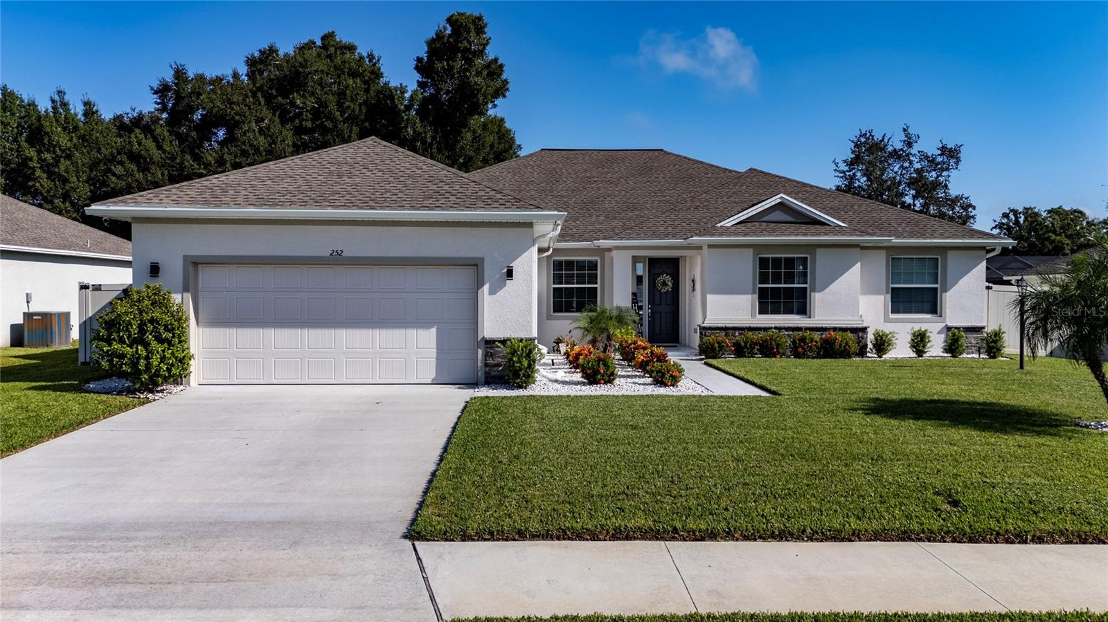 252 Samantha Ave,