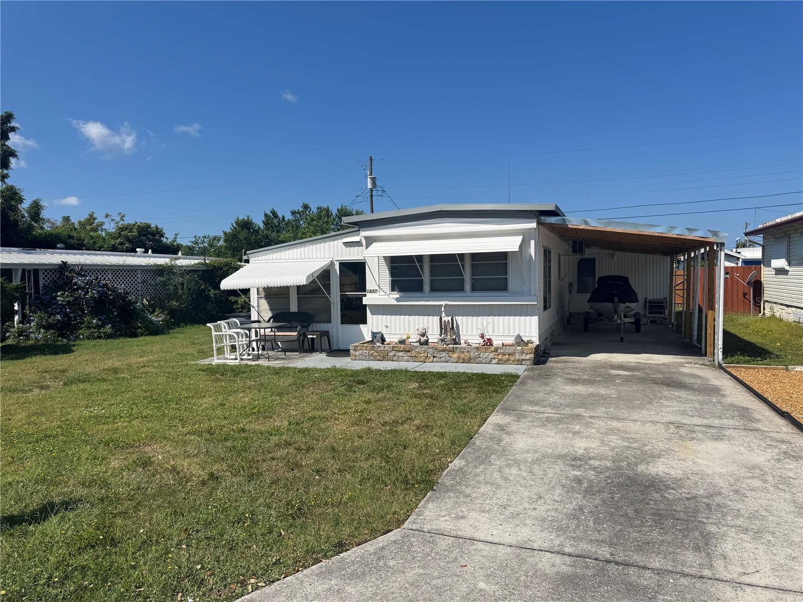 1837 Lullaby Dr photo 1